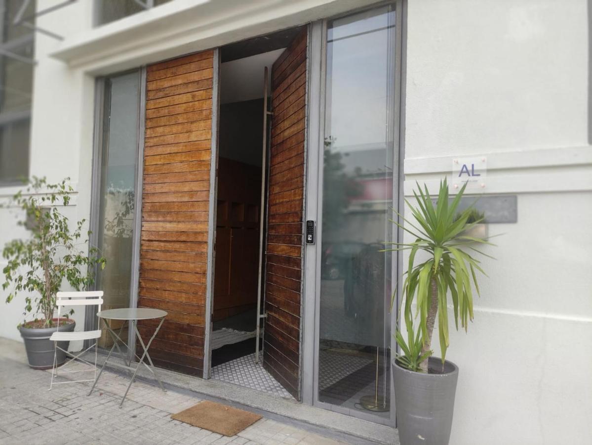 Caruma Surf Hostel Matosinhos  Exterior photo